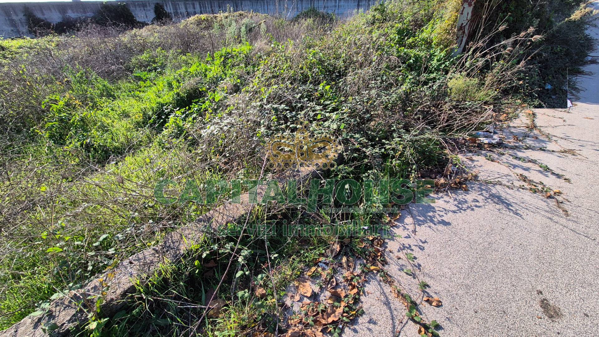 Terreno in vendita a Portico di Caserta