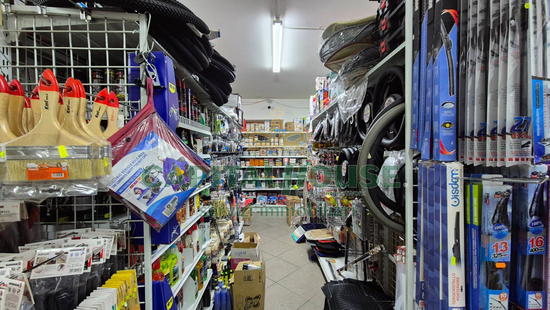 Commerciale in vendita a Portico di Caserta