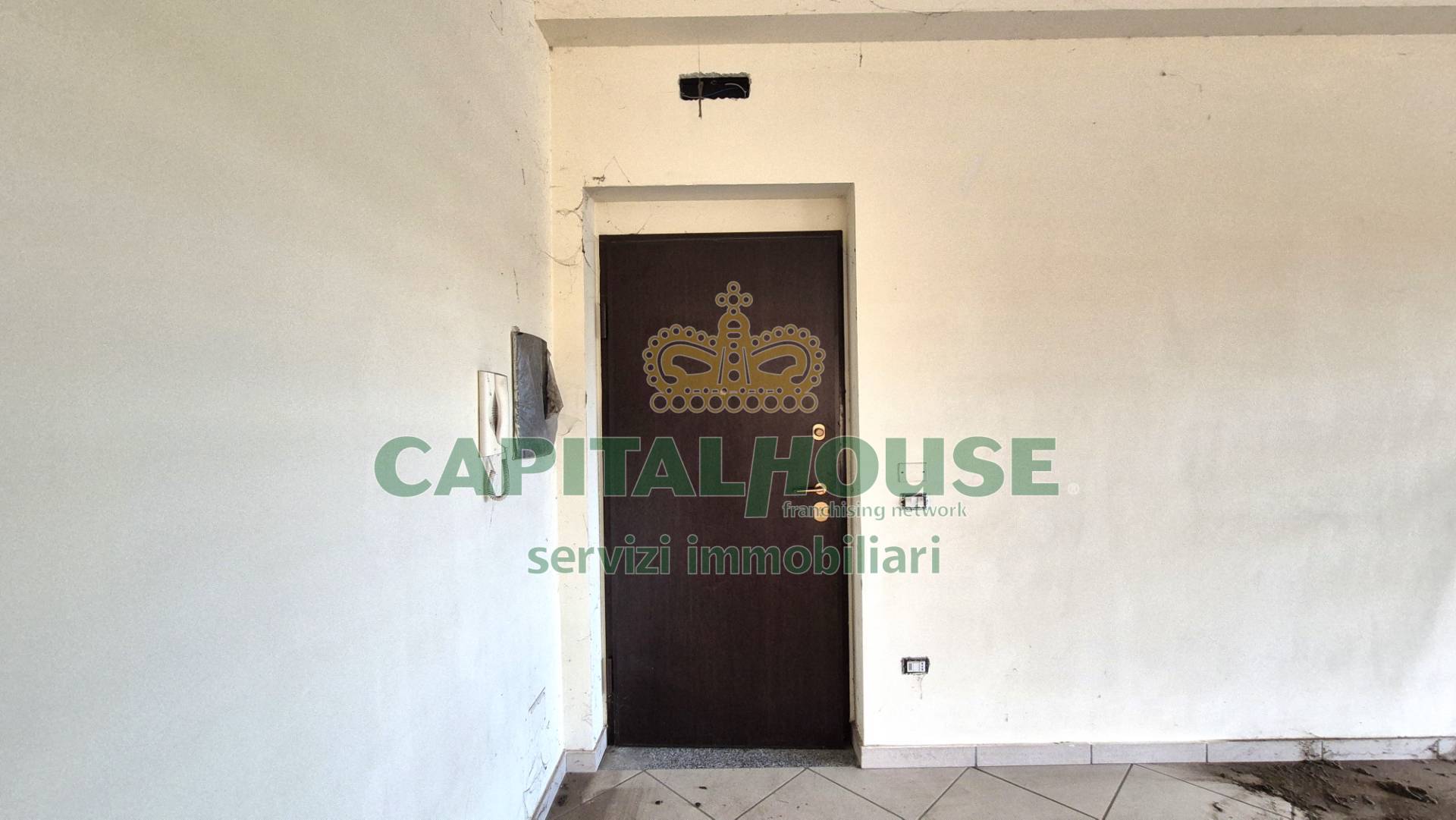 Commerciale in vendita a Portico di Caserta