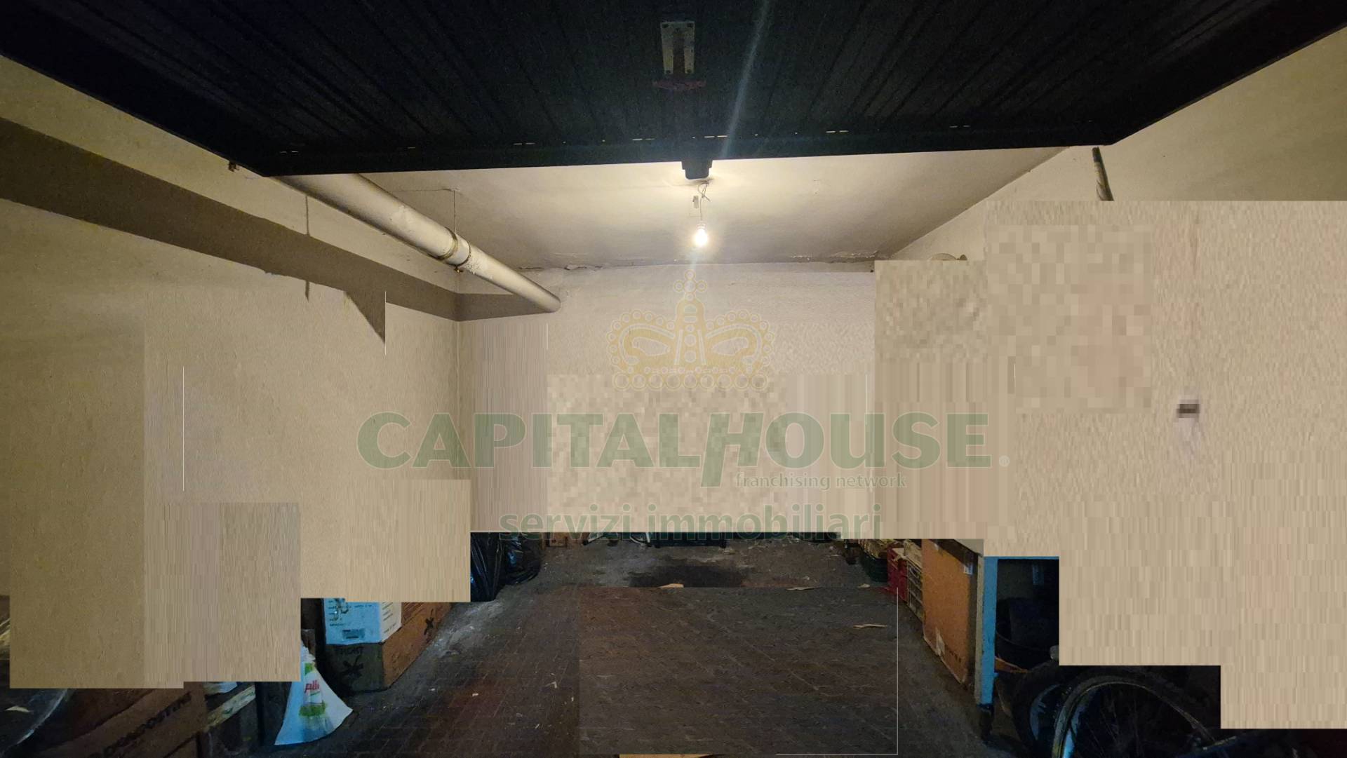 Box o garage in vendita a Casagiove