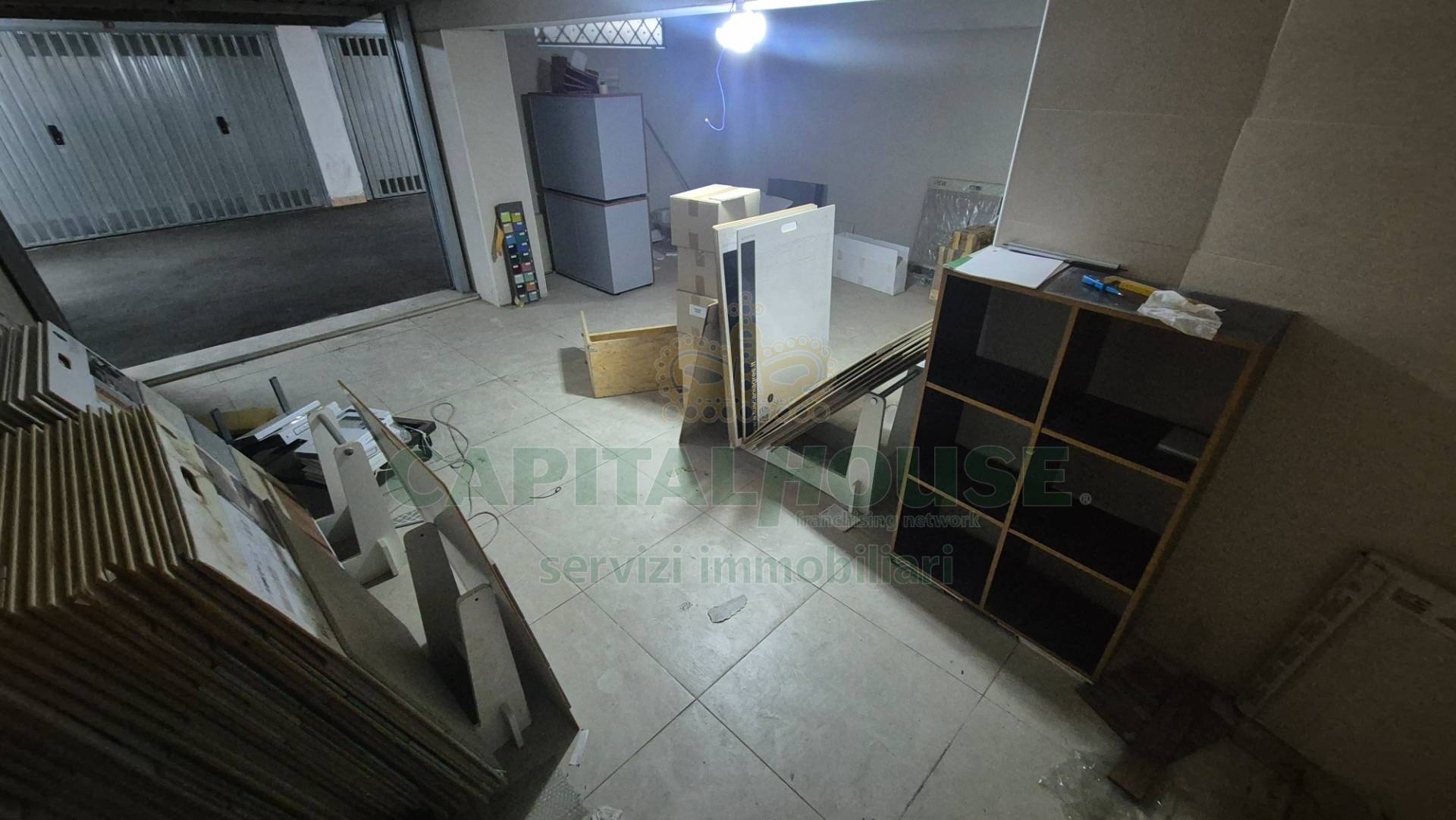 Box o garage in vendita a Macerata Campania