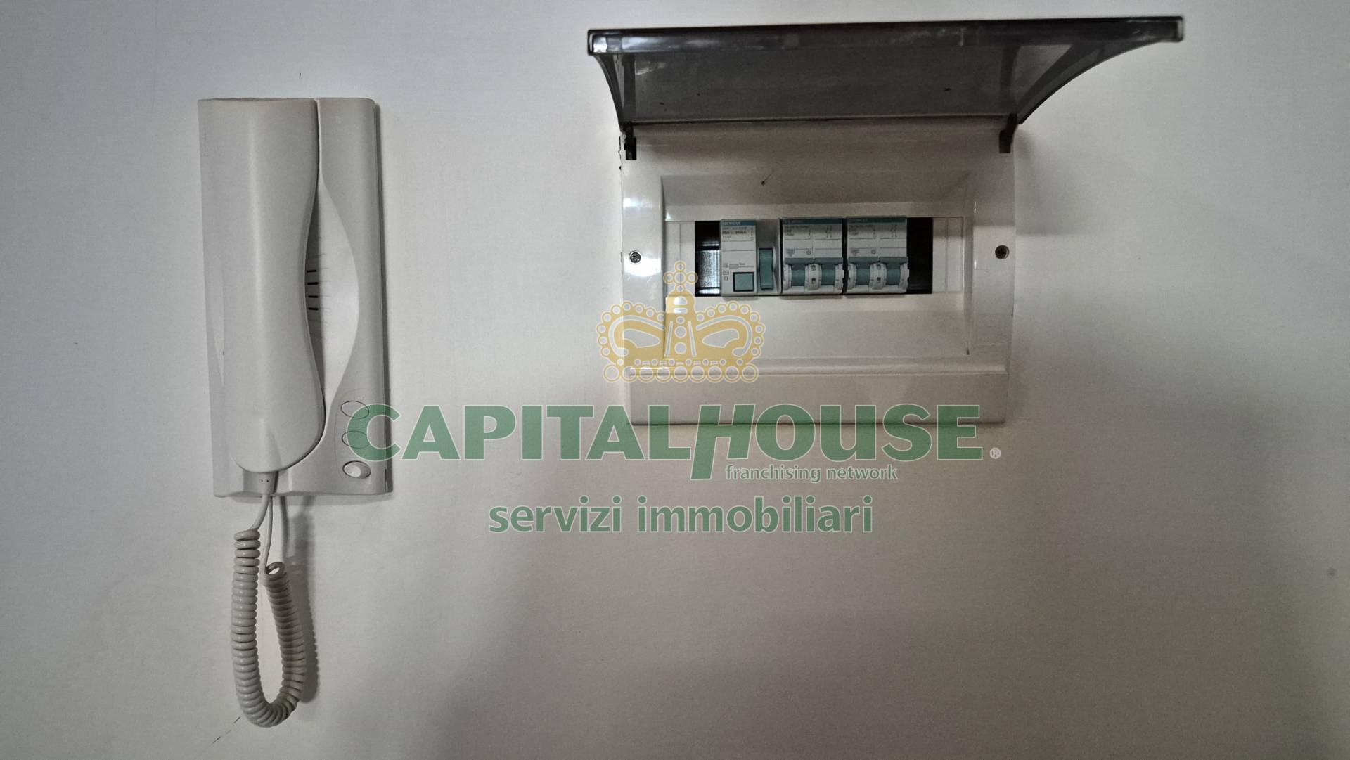 Sottotetto in vendita a Portico di Caserta