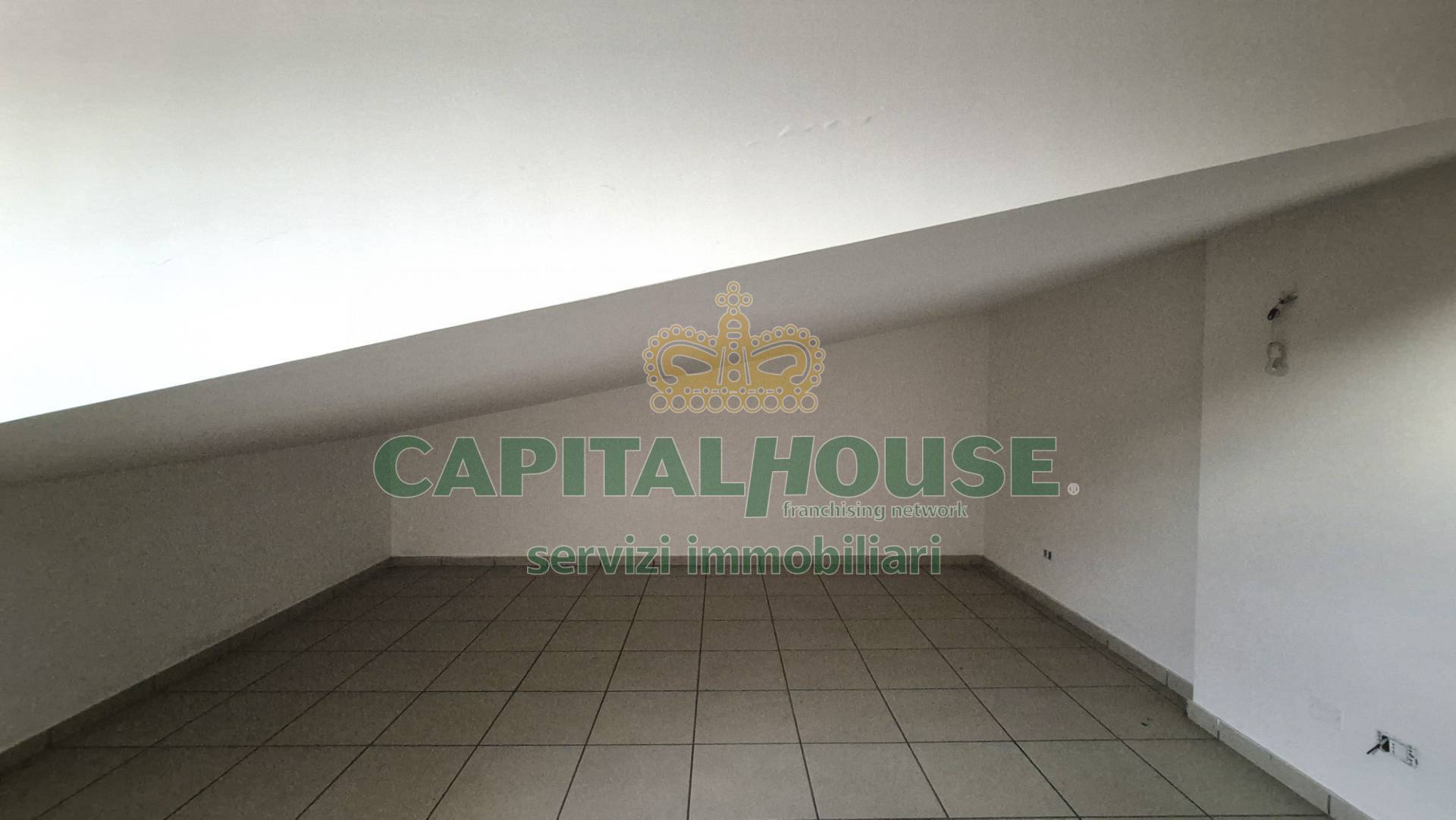 Sottotetto in vendita a Portico di Caserta