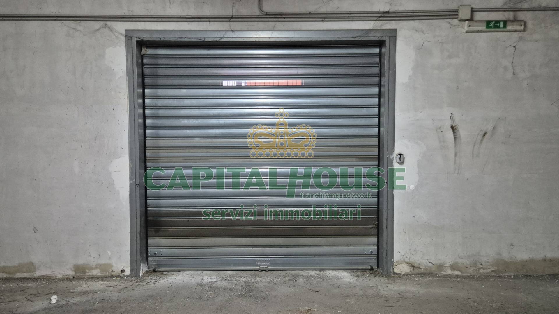 Box o garage in vendita a Portico di Caserta