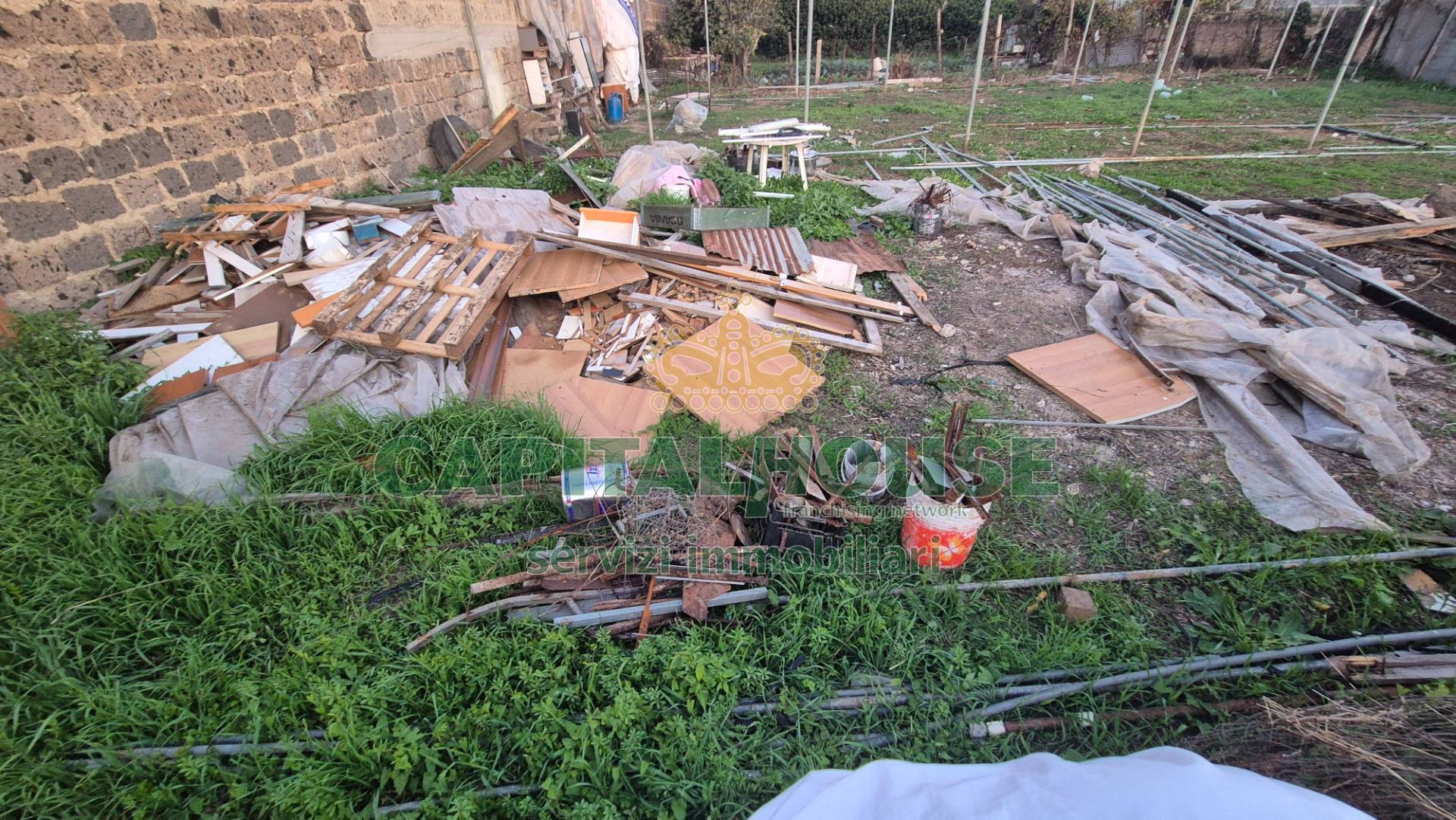 Terreno in corso di lottizzazione in vendita a Macerata Campania