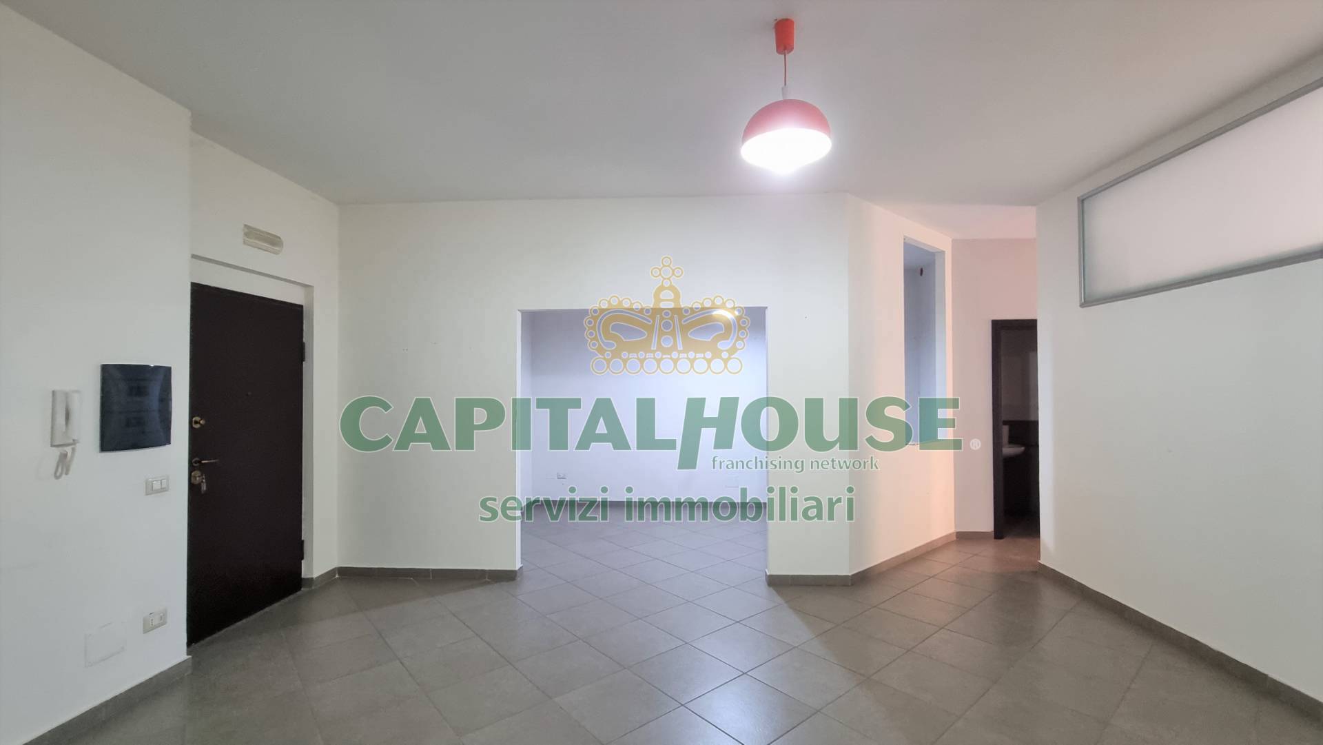 Ufficio in vendita a Portico di Caserta