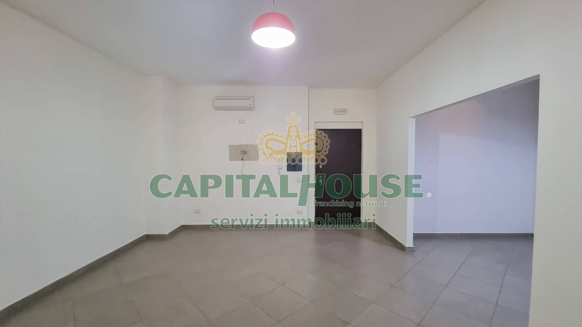 Ufficio in vendita a Portico di Caserta