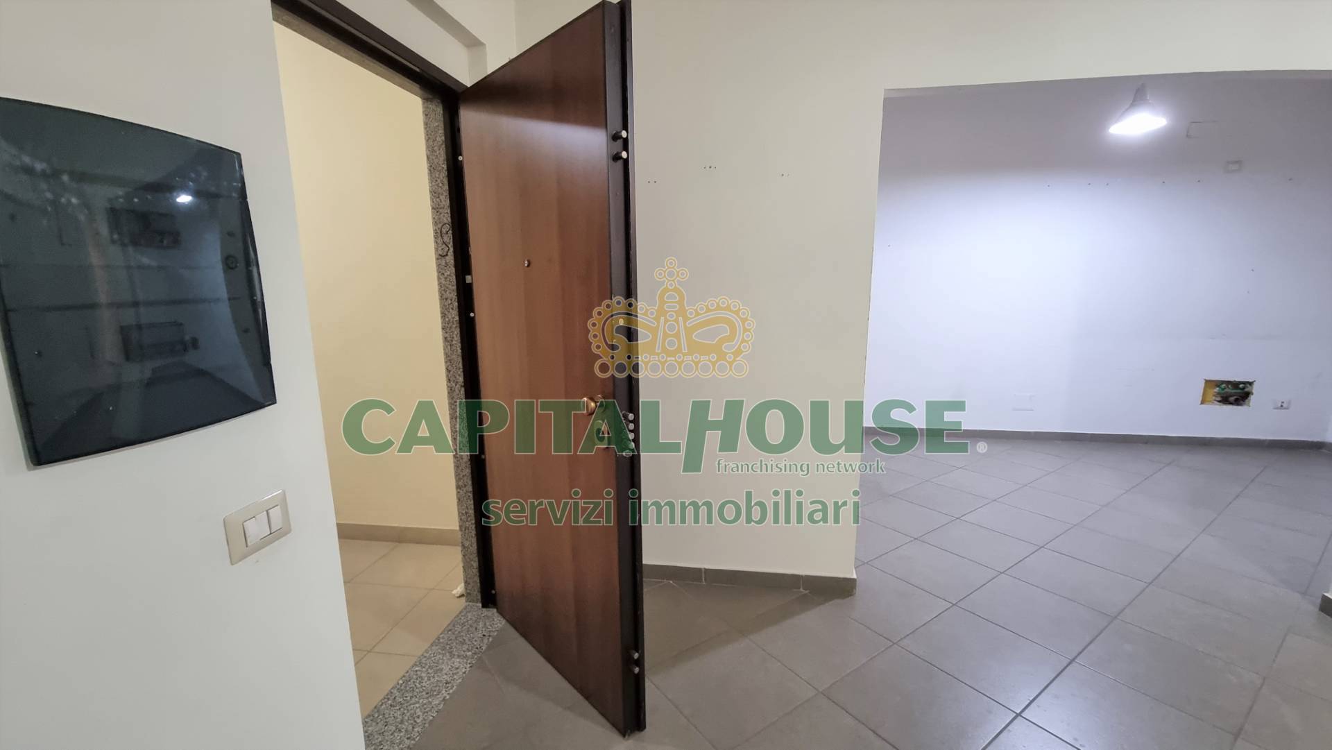 Ufficio in vendita a Portico di Caserta