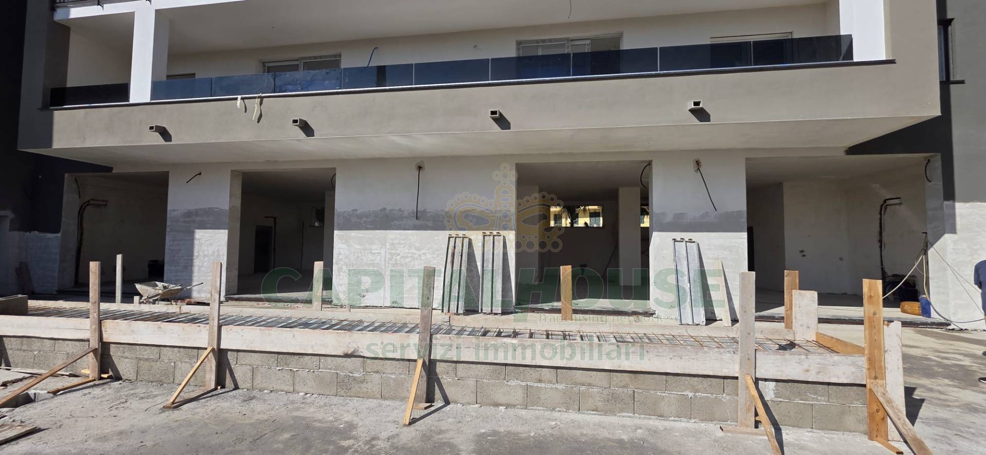 Commerciale in affitto a San Nicola la Strada, Ex S.Gobain