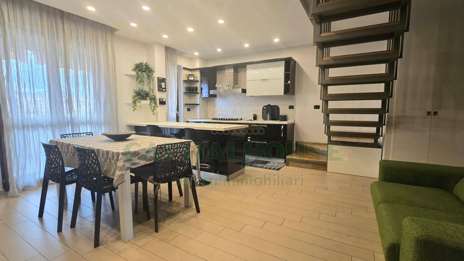 Appartamento in affitto a San Nicola la Strada, L.Da Vinci