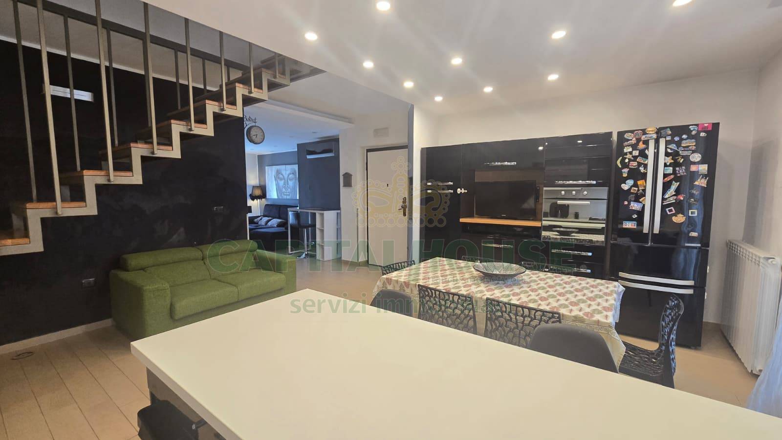 Appartamento in affitto a San Nicola la Strada, L.Da Vinci