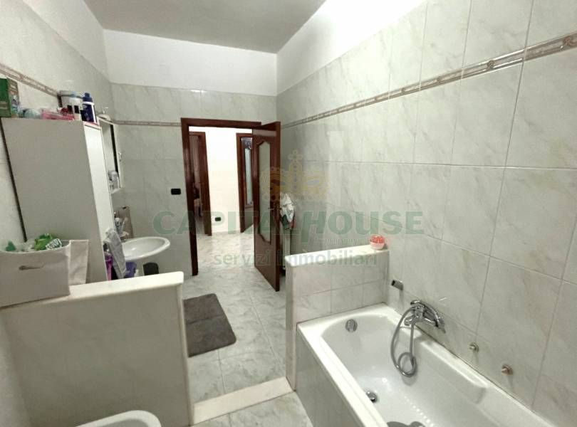 Appartamento in vendita a San Nicola la Strada, L.Da Vinci