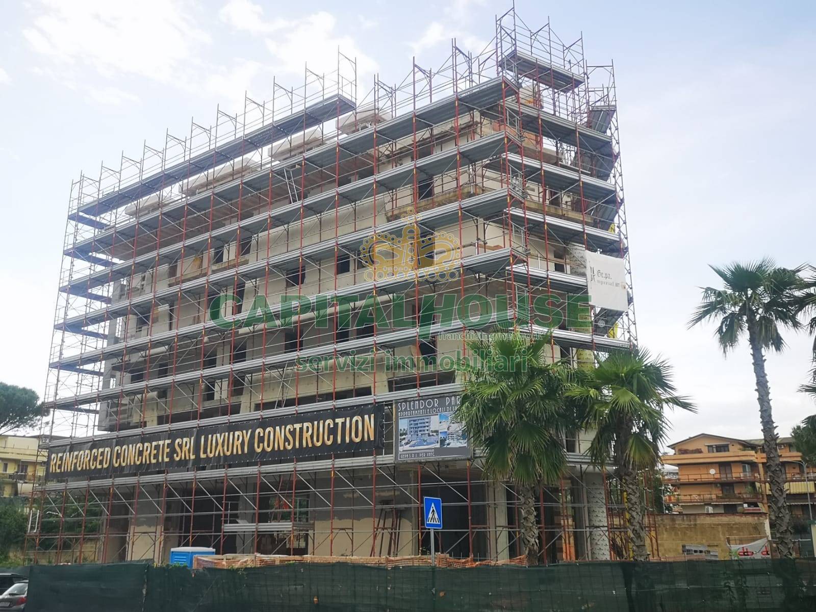 Commerciale in vendita a San Nicola la Strada, Ex S.Gobain