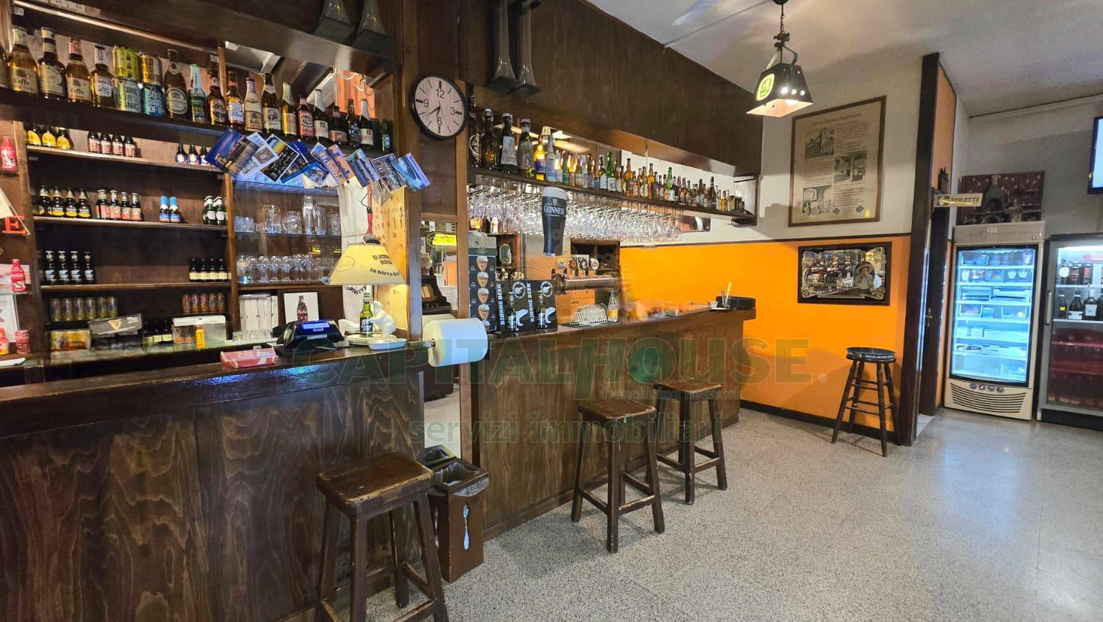 Attivit commerciale in vendita a San Nicola la Strada, Acquaviva