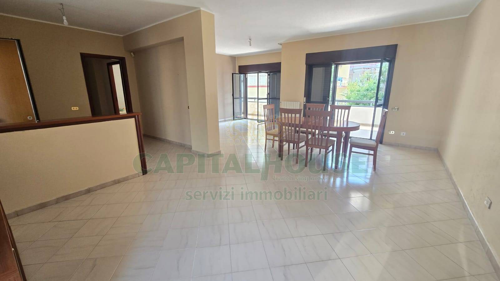 Appartamento in affitto a San Nicola la Strada, L.Da Vinci