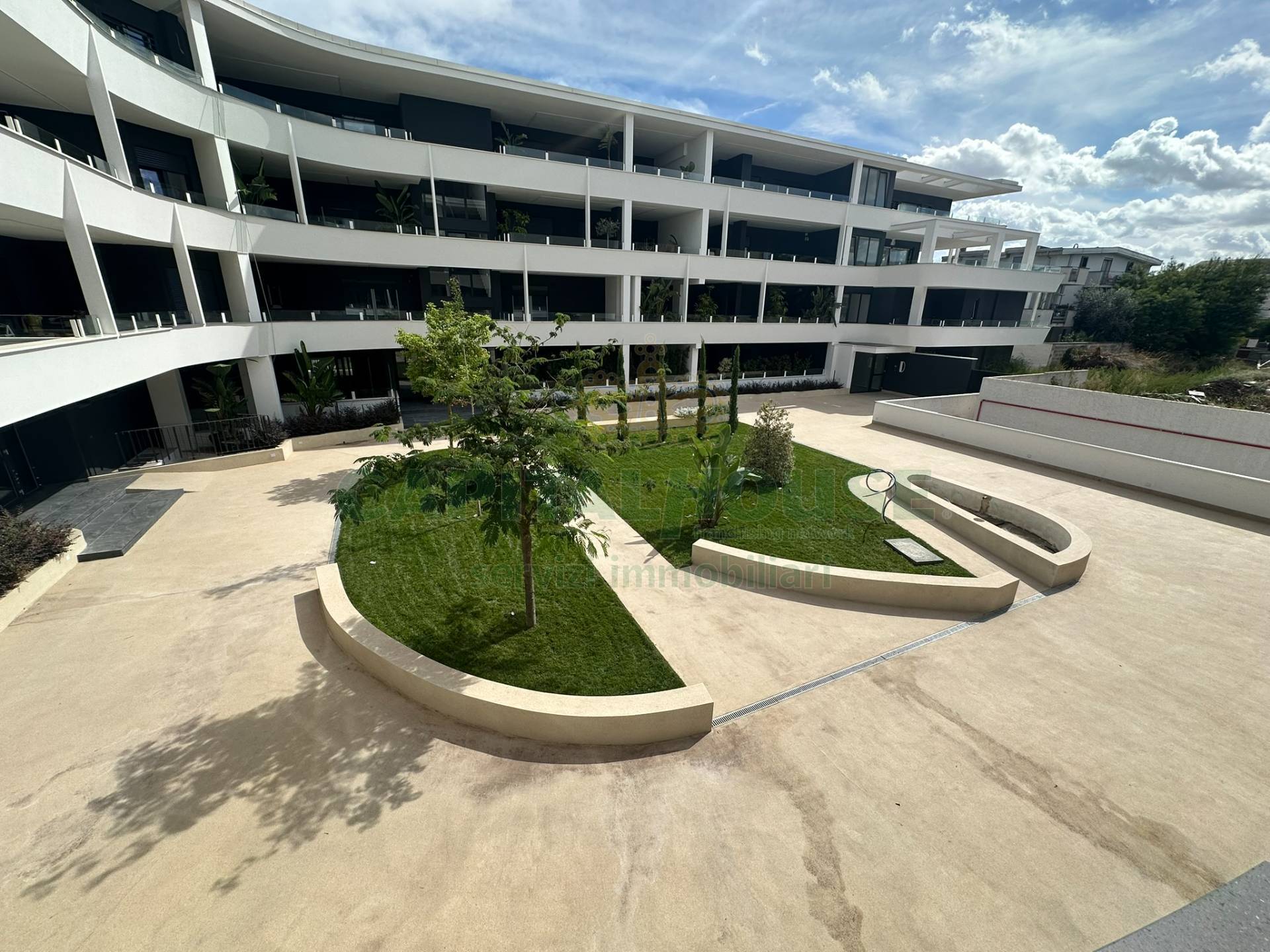 Appartamento in vendita a San Prisco, Zona Piscina