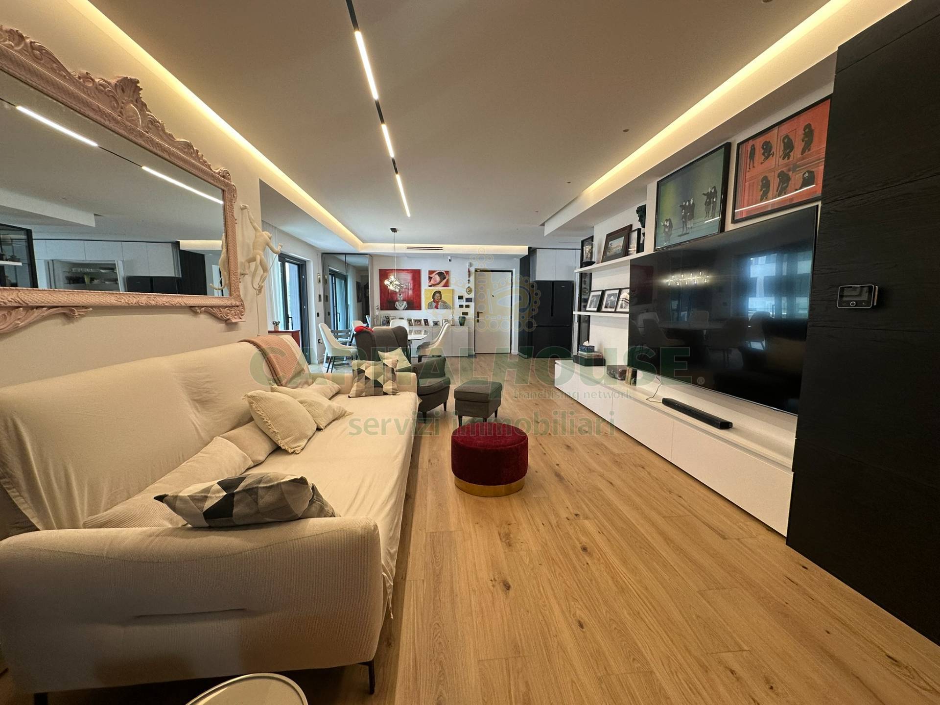 Appartamento in vendita a San Prisco, Zona Piscina