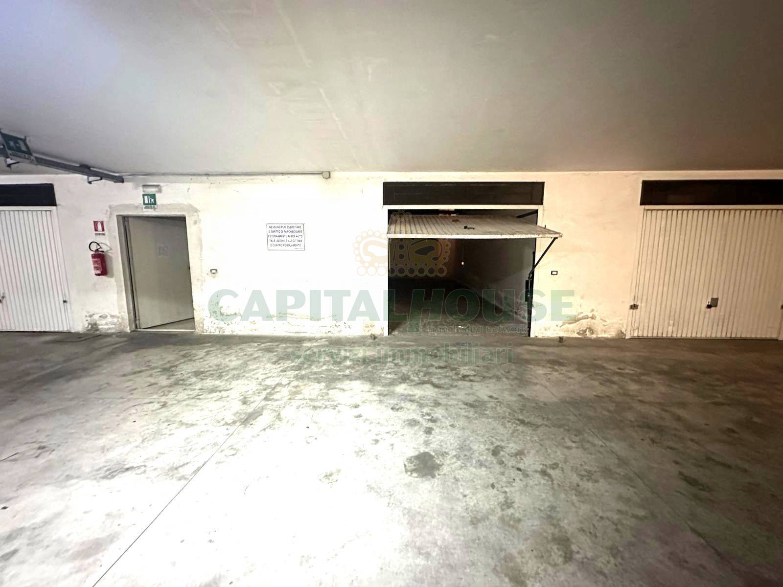 Box o garage in affitto a Capua