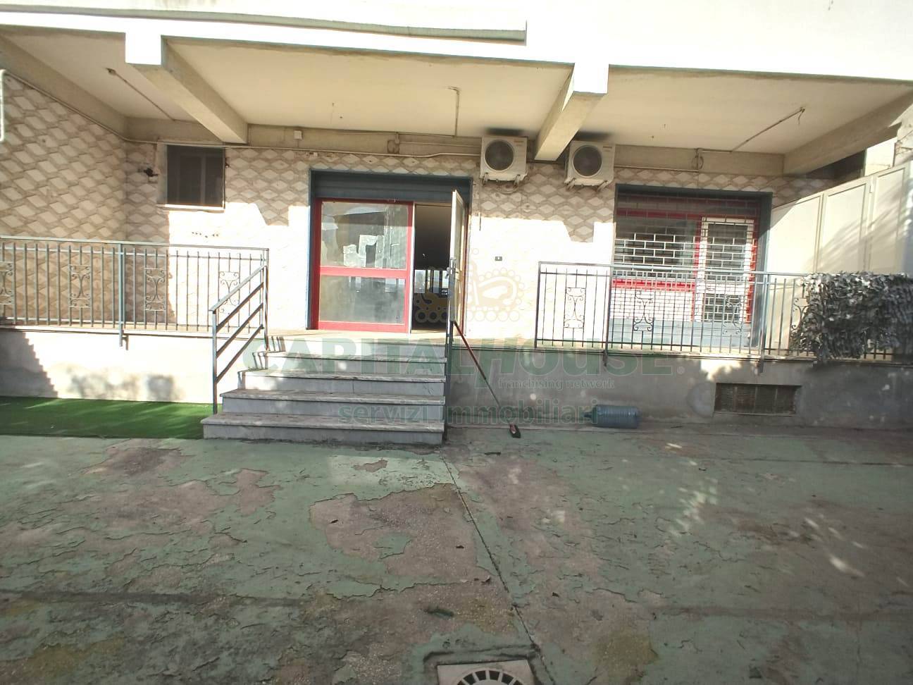 Commerciale in affitto a Santa Maria Capua Vetere, Zona confini di S. Tammaro