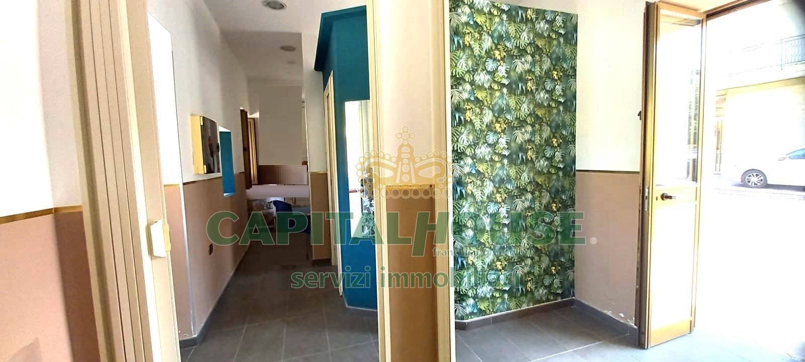 Commerciale in affitto a Capua, Sant'Angelo in Formis