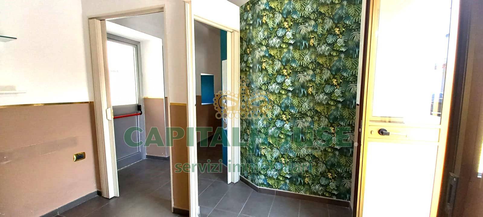 Commerciale in affitto a Capua, Sant'Angelo in Formis