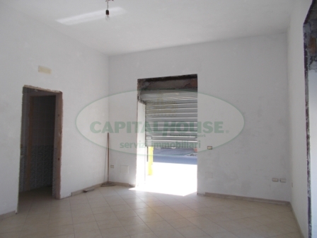 Commerciale in affitto a San Prisco