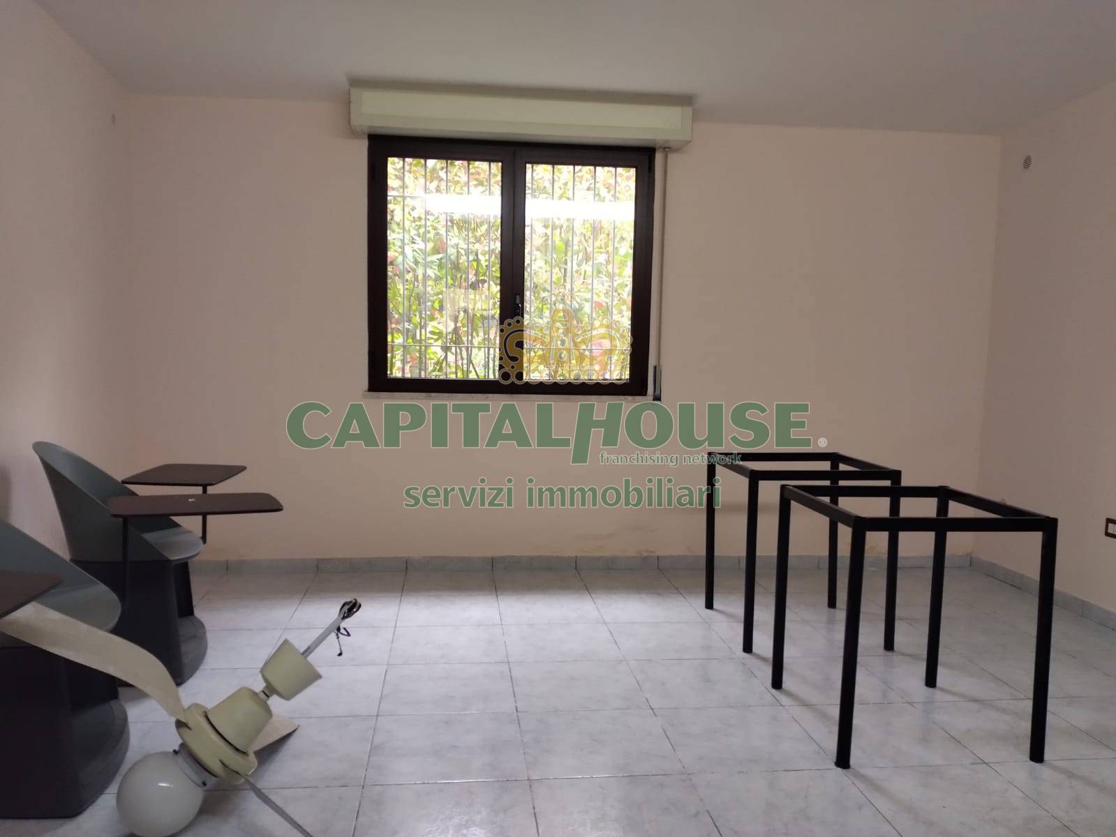 Camere (solo AFFITTO) in affitto a Capua