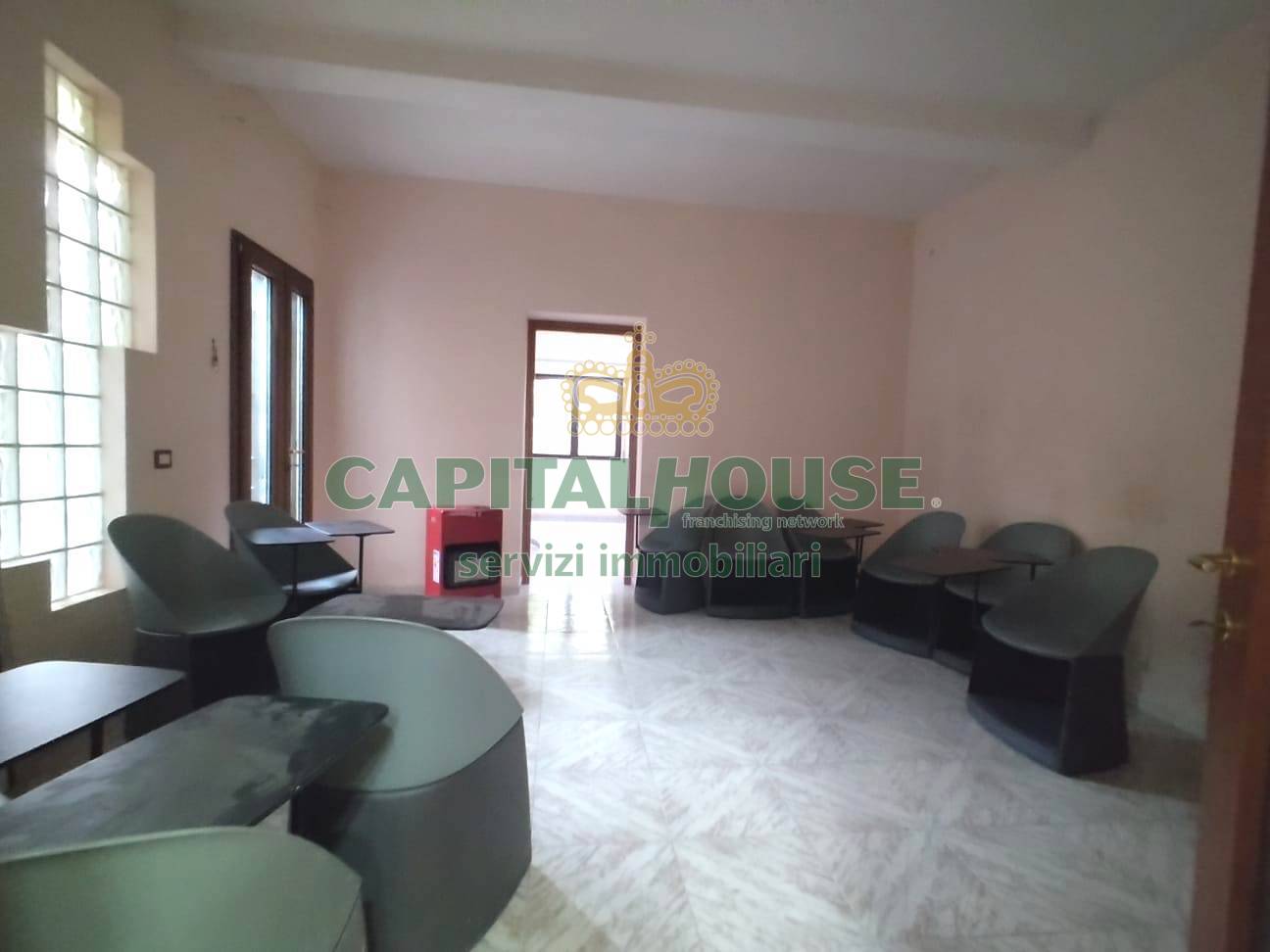 Camere (solo AFFITTO) in affitto a Capua