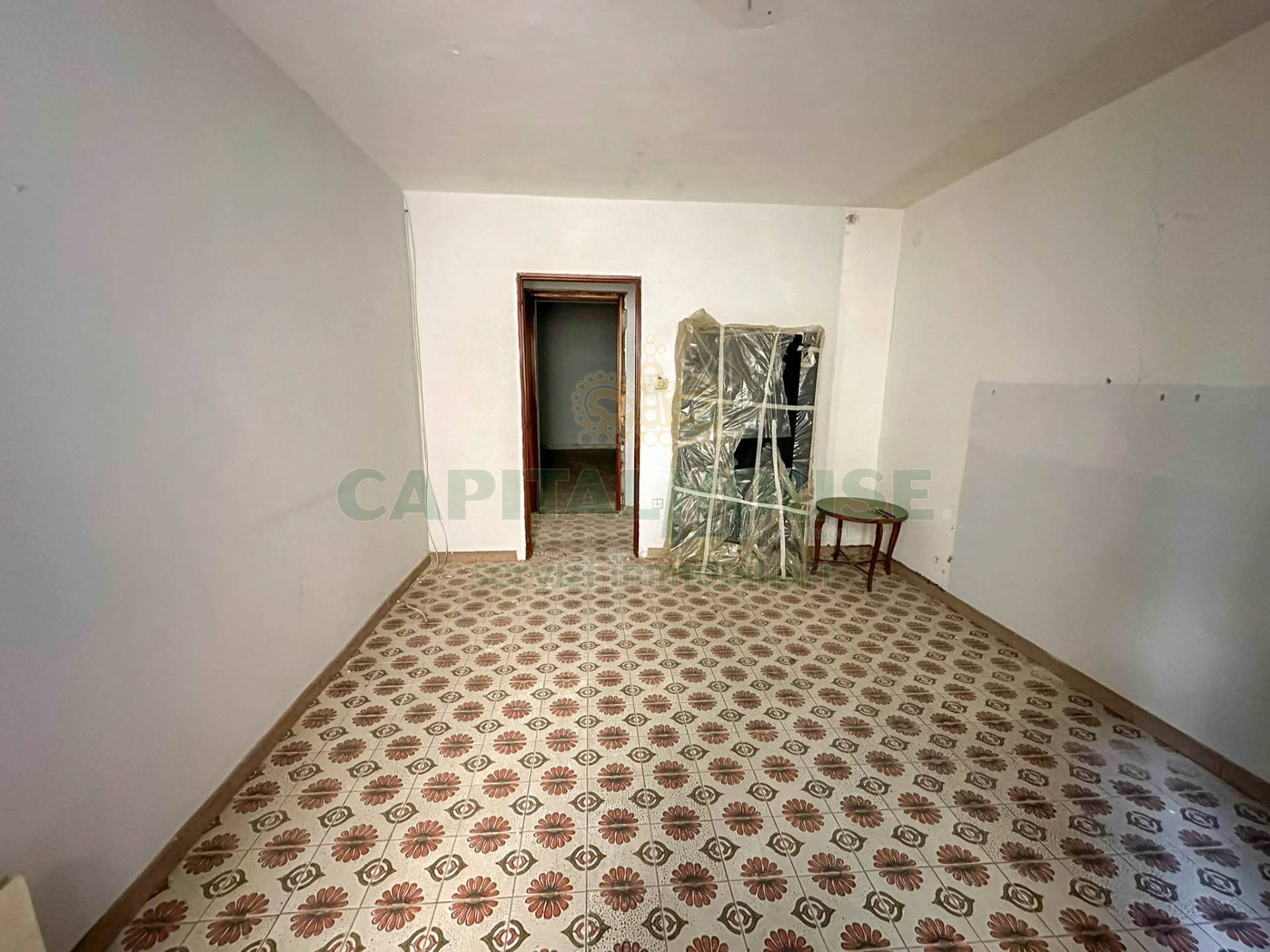 S.Indipendente in vendita a Capua