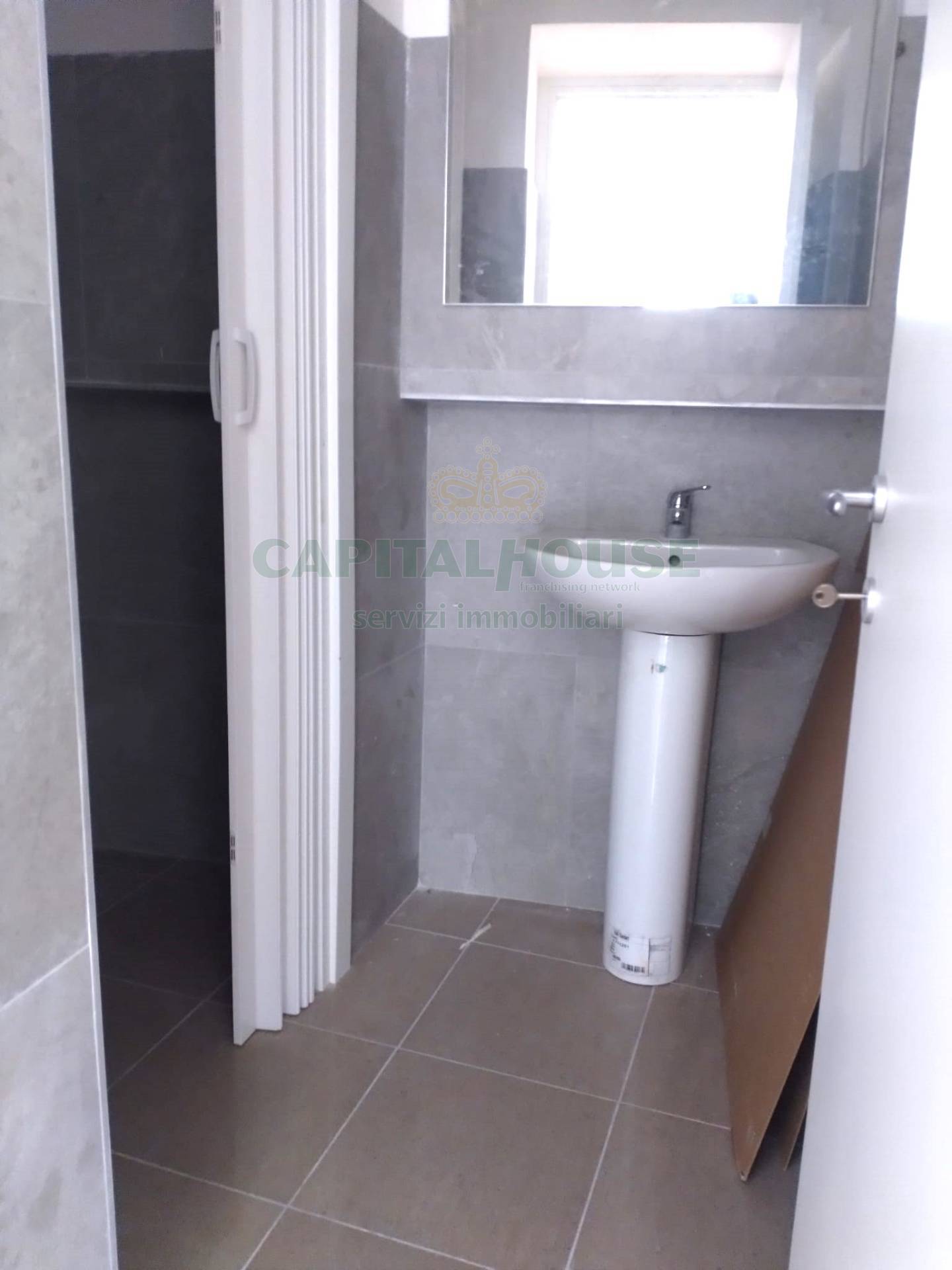 Commerciale in affitto a Capua, Sant'Angelo in Formis