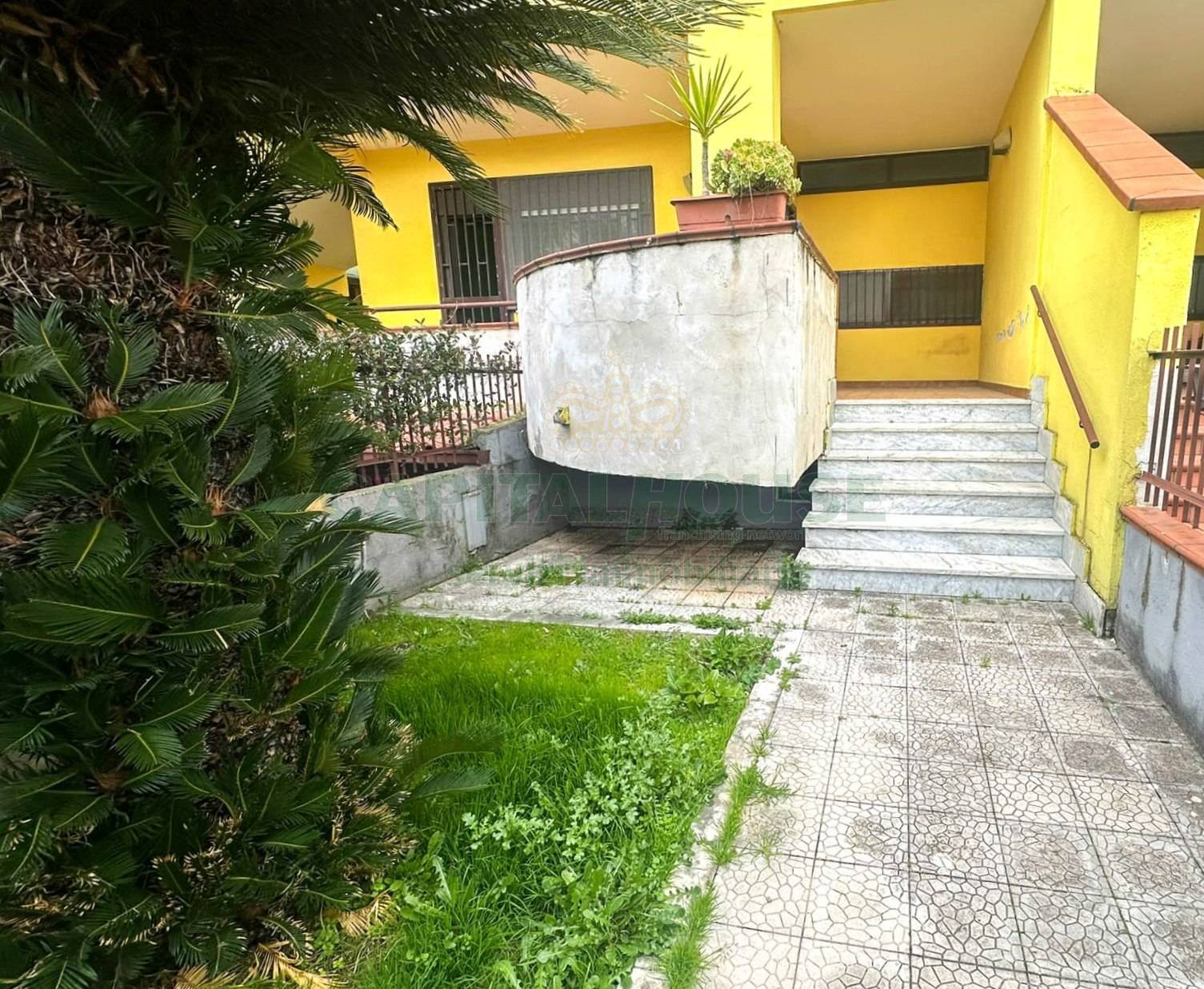 Villette a schiera in vendita a Capua