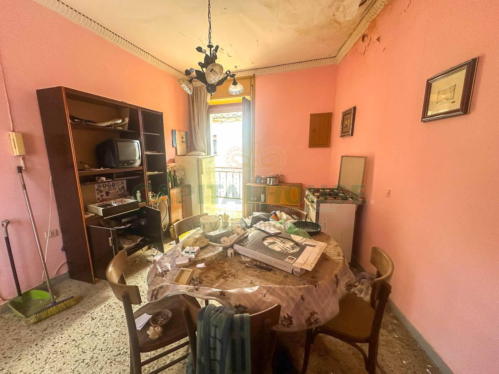 Appartamento in corte in vendita a San Prisco, Zona Centrale