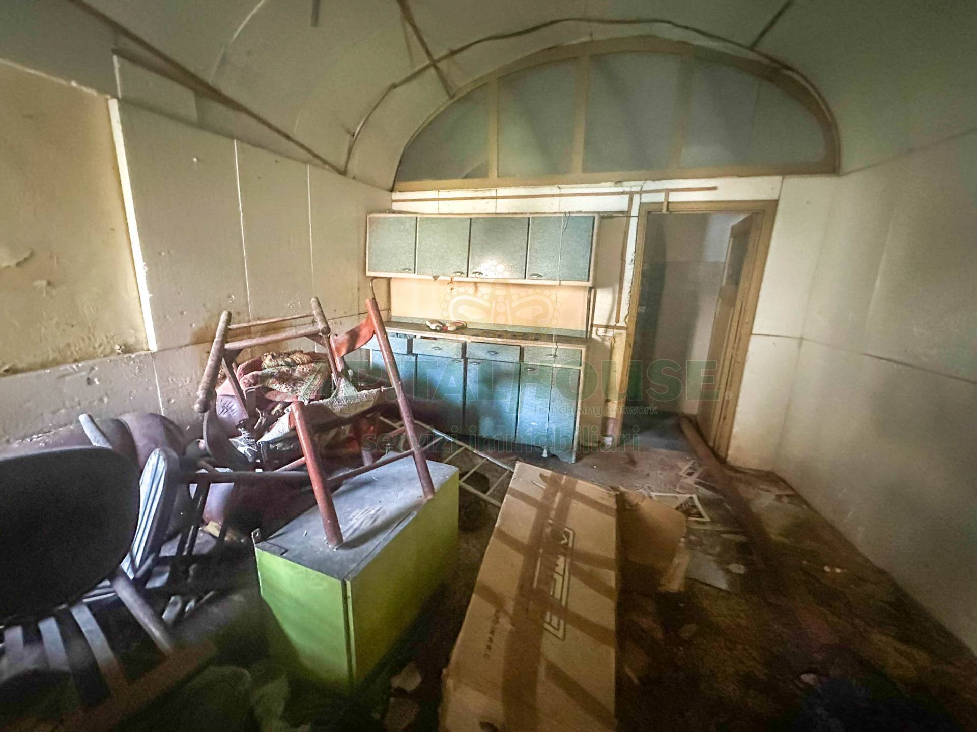 Appartamento in corte in vendita a San Prisco, Zona Centrale