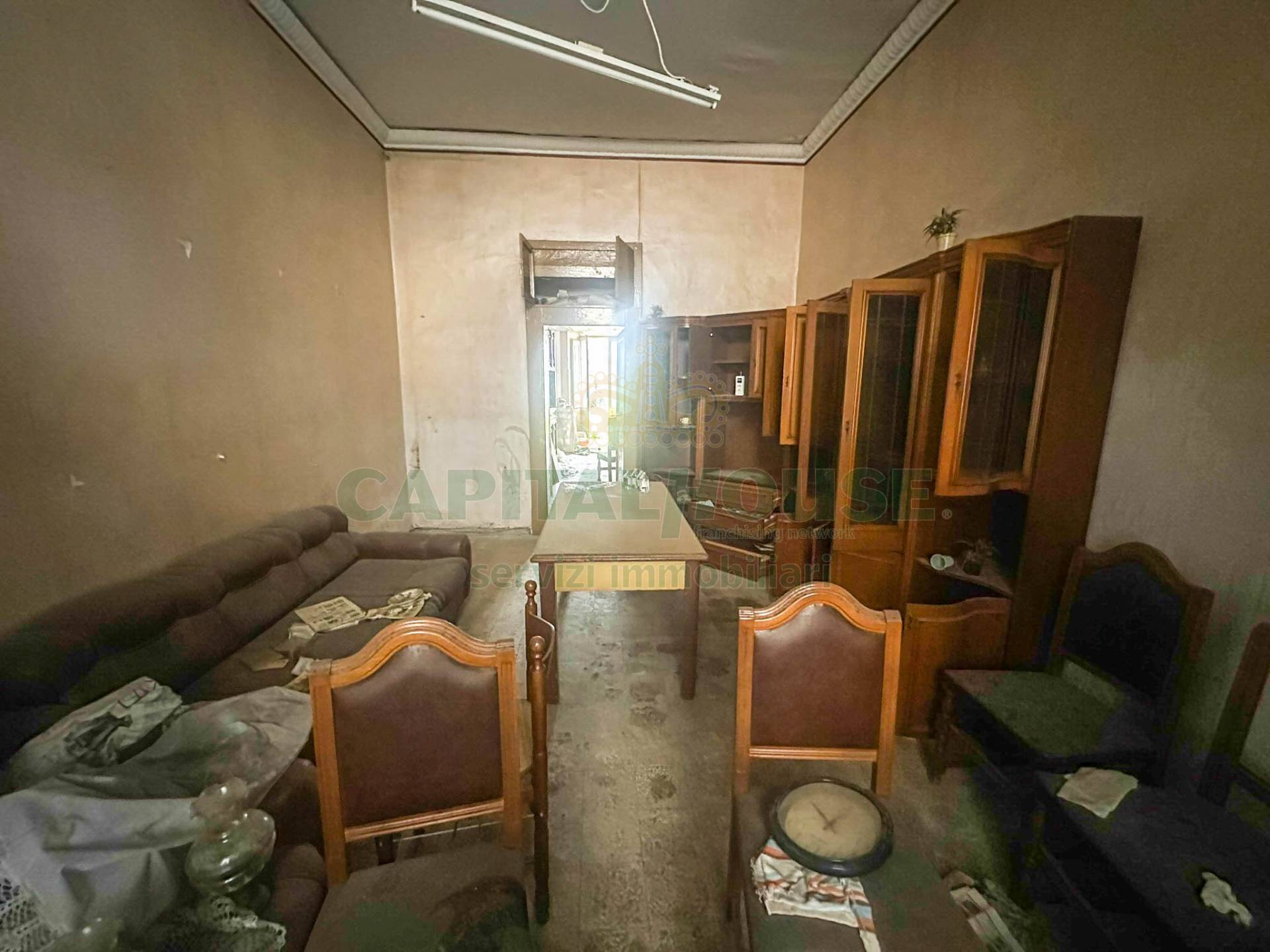 Appartamento in corte in vendita a San Prisco, Zona Centrale