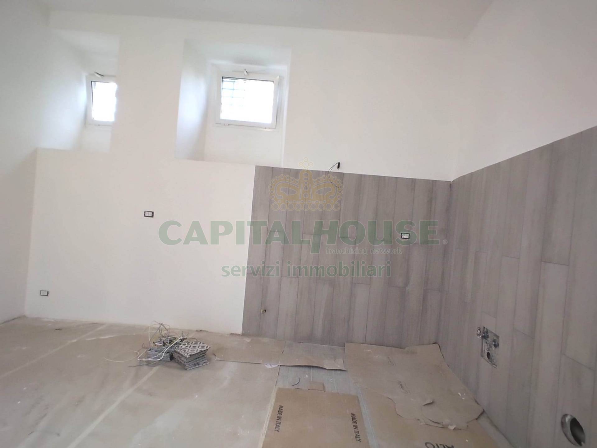 Appartamento in corte in affitto a Santa Maria Capua Vetere, Zona Centro Storico