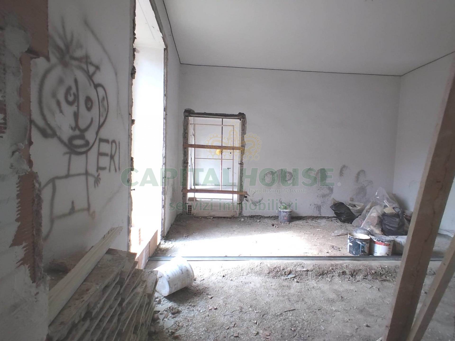 Appartamento in corte in affitto a Santa Maria Capua Vetere, Zona Centro Storico