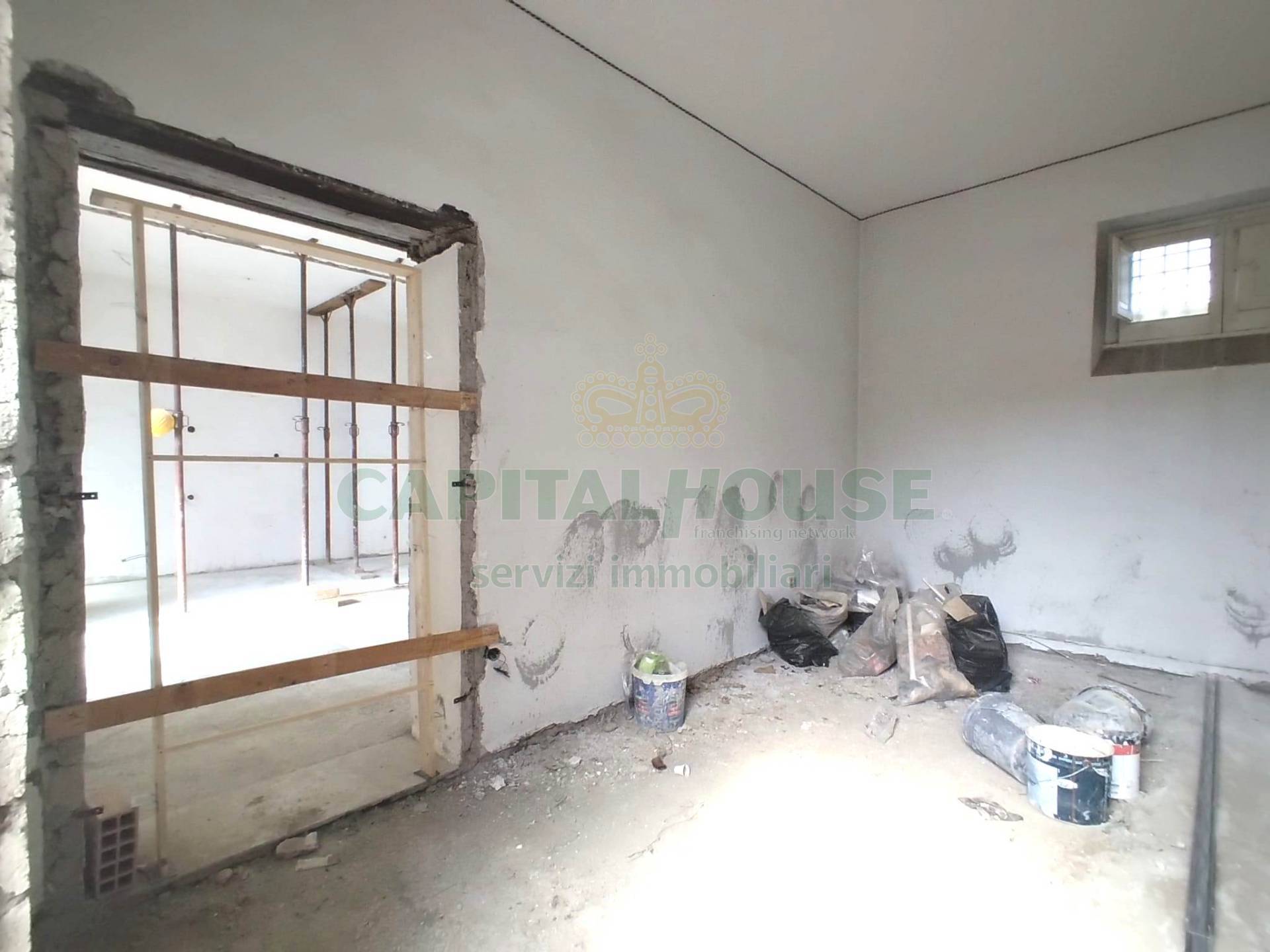 Appartamento in corte in affitto a Santa Maria Capua Vetere, Zona Centro Storico