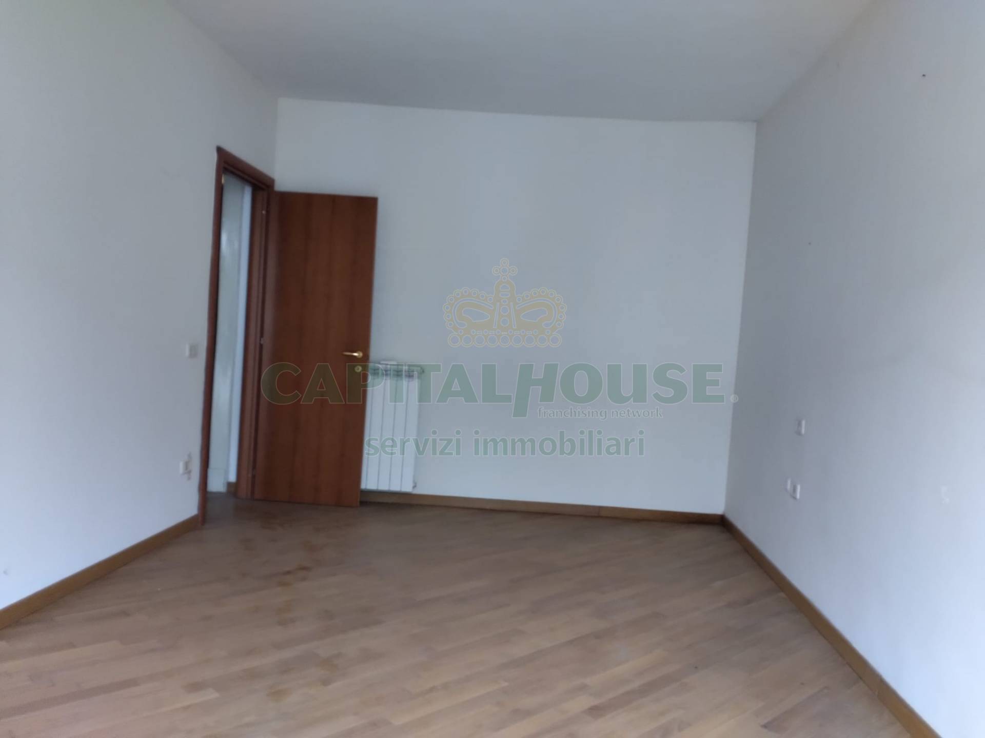 Appartamento in corte in affitto a Santa Maria Capua Vetere, Zona Stazione