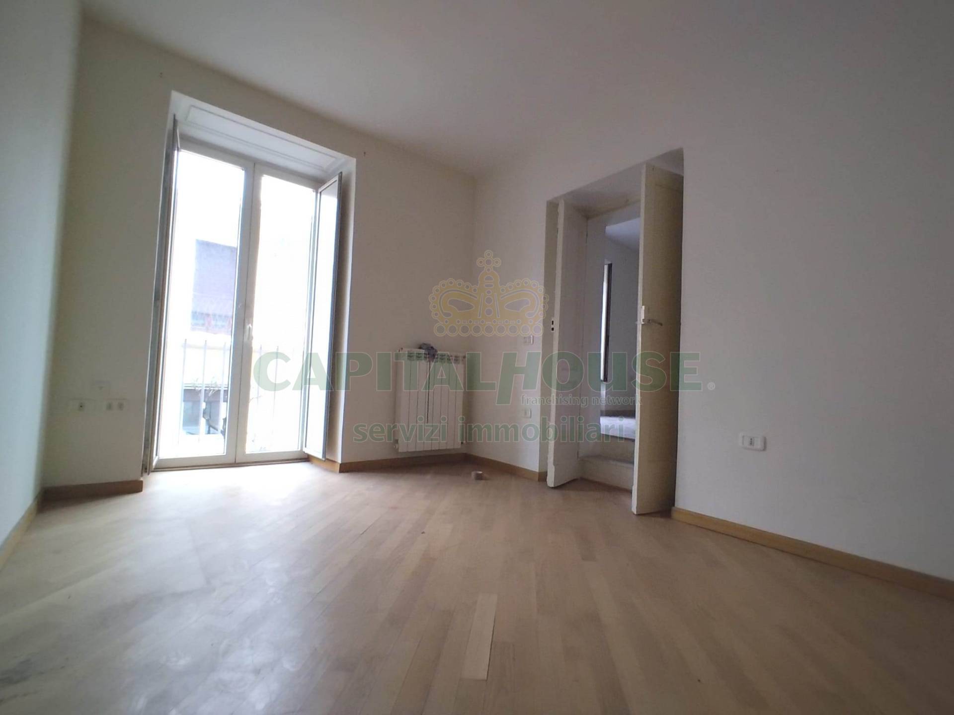 Appartamento in corte in affitto a Santa Maria Capua Vetere, Zona Stazione