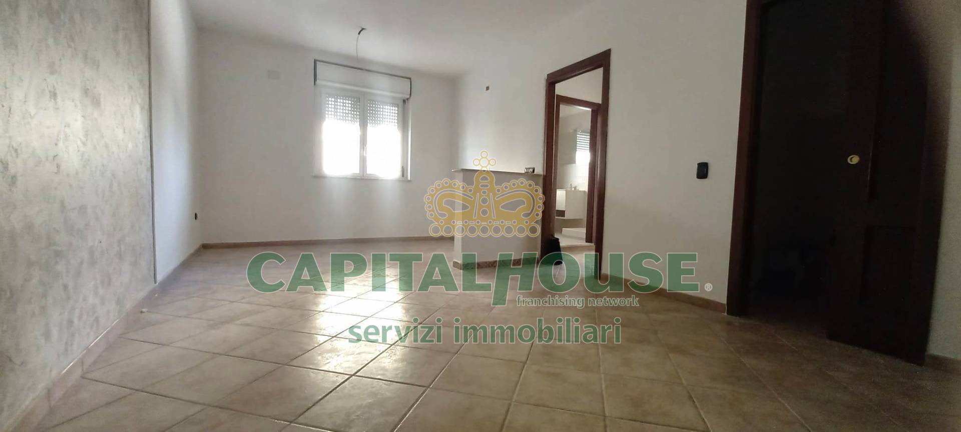 Appartamento in affitto a San Prisco, Zona Piscina