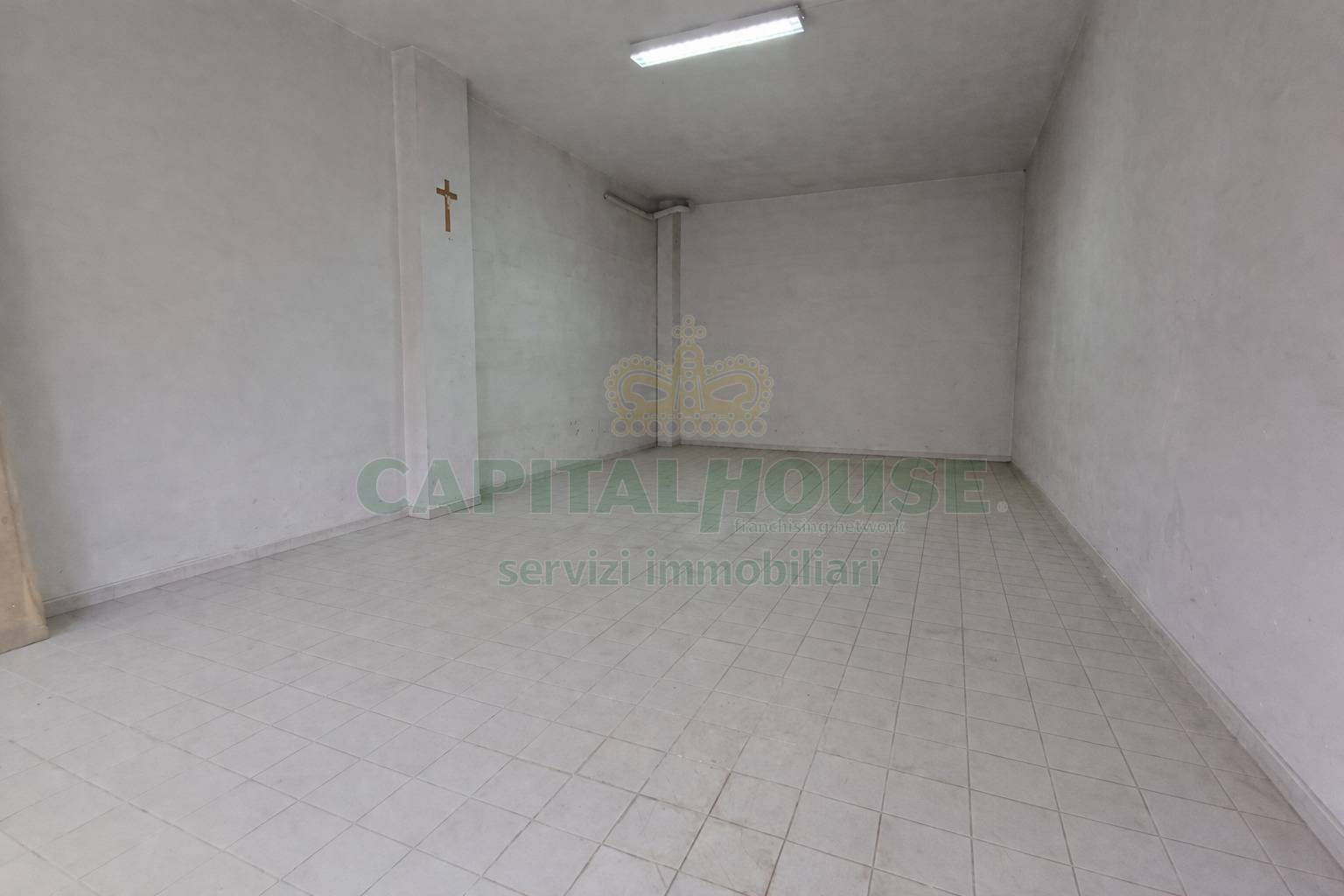 Box o garage in vendita a Capua