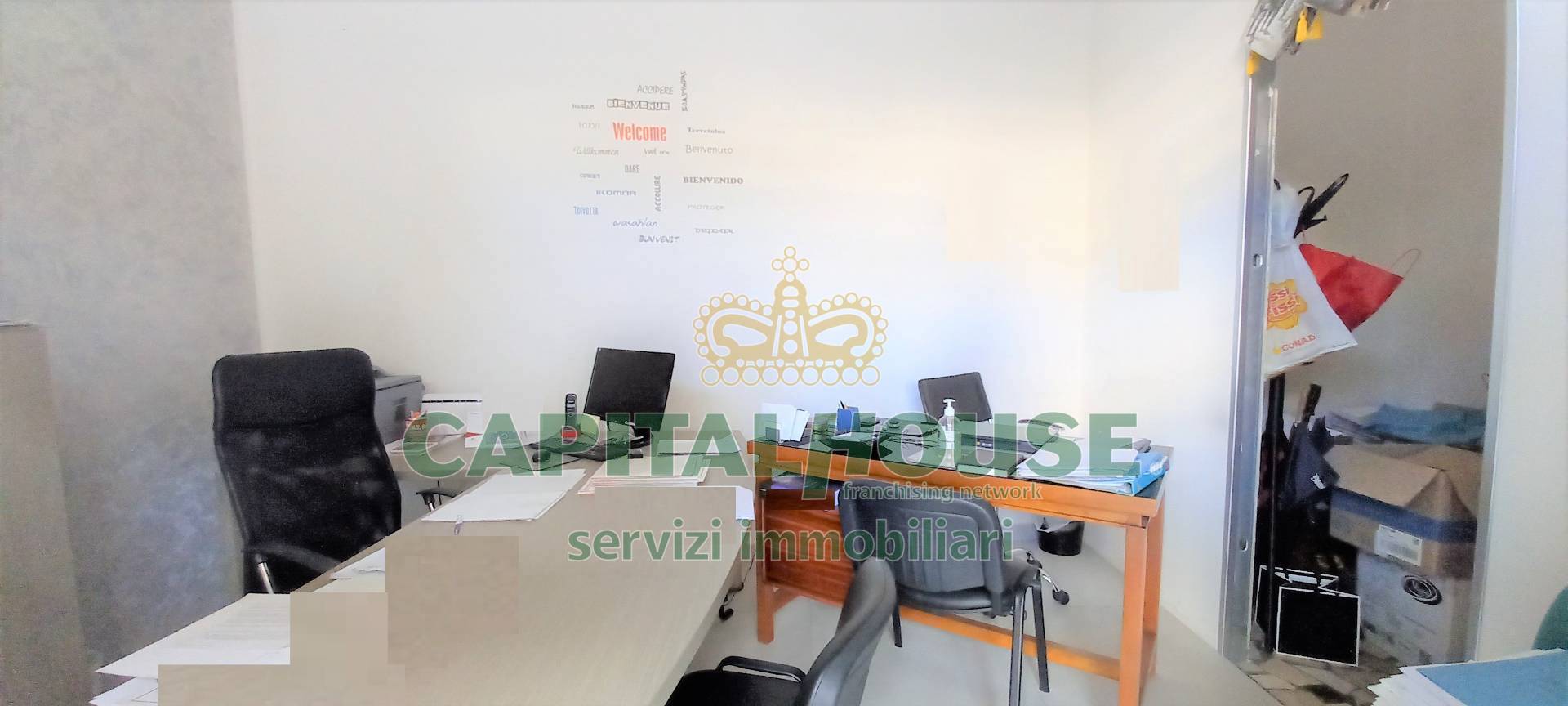 Commerciale in affitto a Santa Maria Capua Vetere, Zona Tribunale