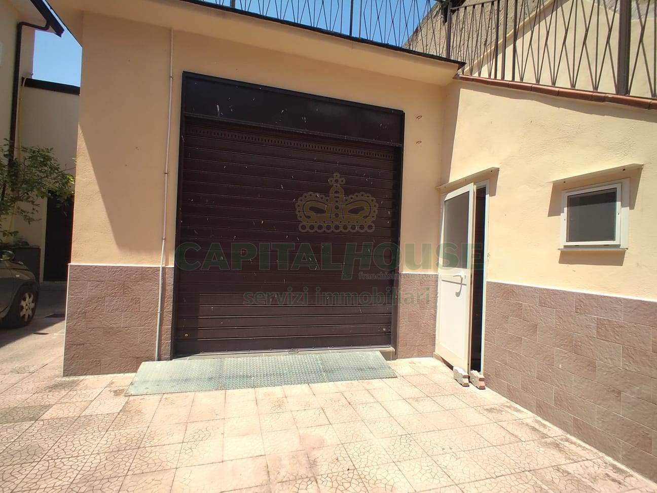 Magazzino in affitto a Santa Maria Capua Vetere, Zona Villa