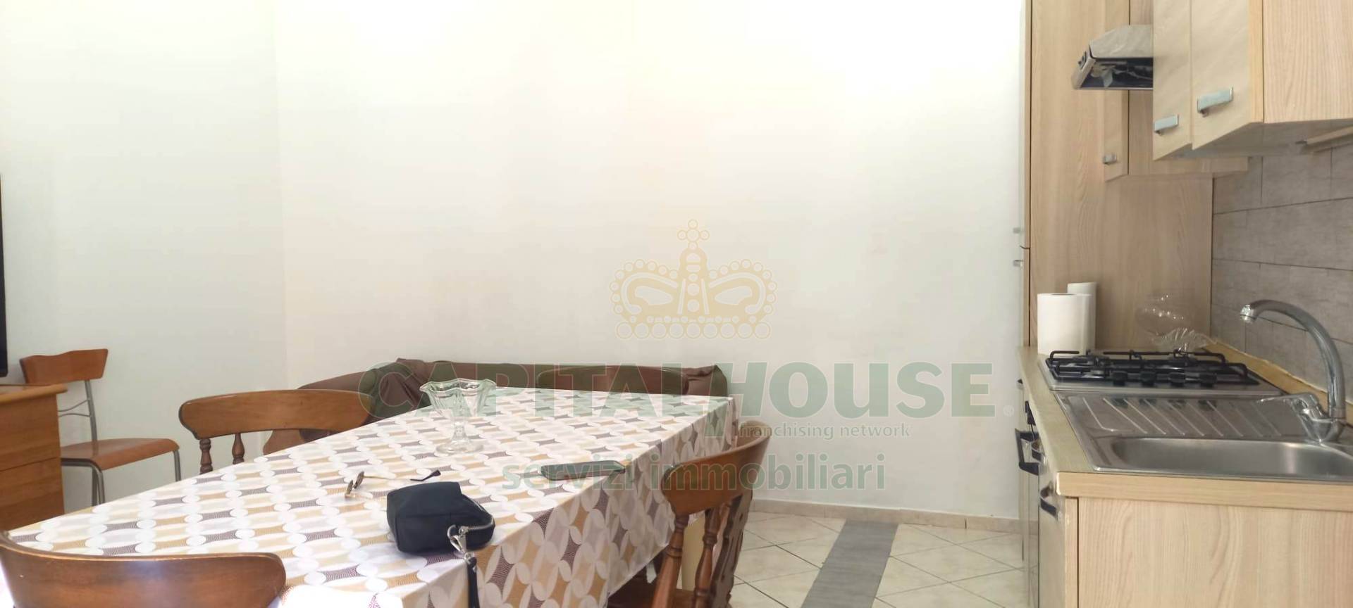 Appartamento in corte in affitto a Santa Maria Capua Vetere, Zona Tribunale