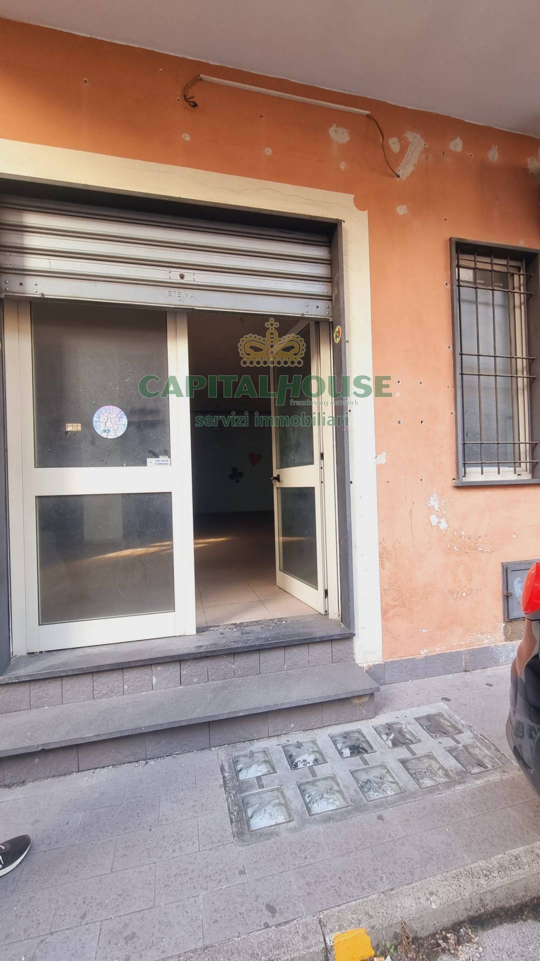 Commerciale in affitto a Cicciano