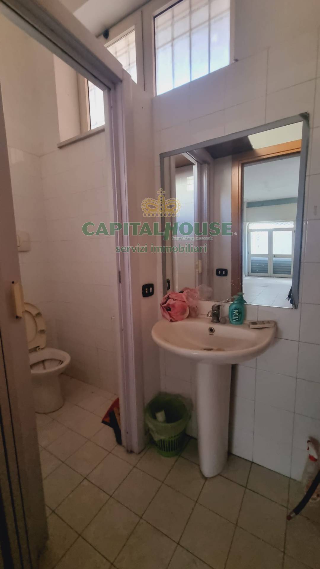 Commerciale in affitto a Cicciano