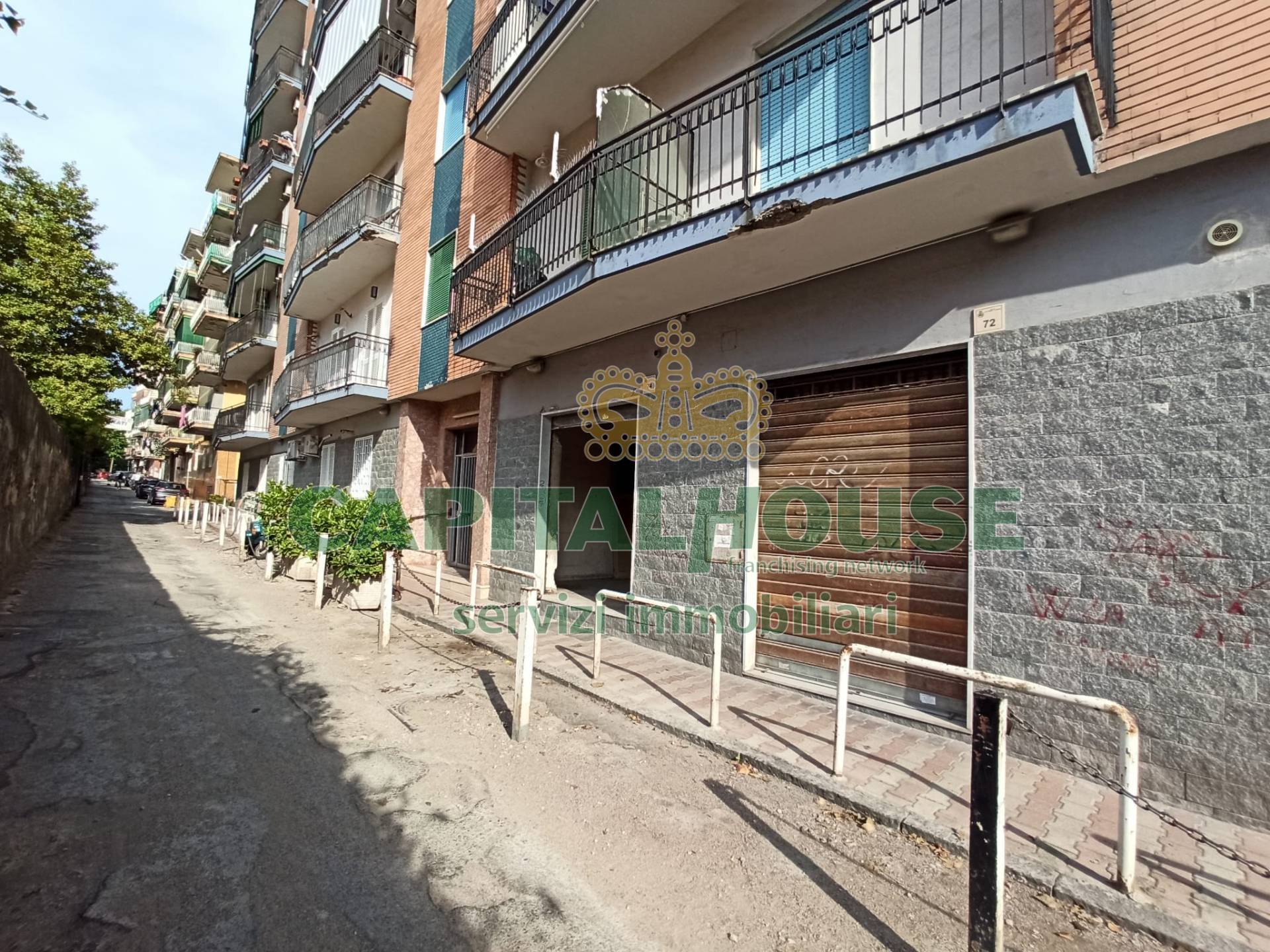 Locale commerciale in affitto a San Giorgio a Cremano