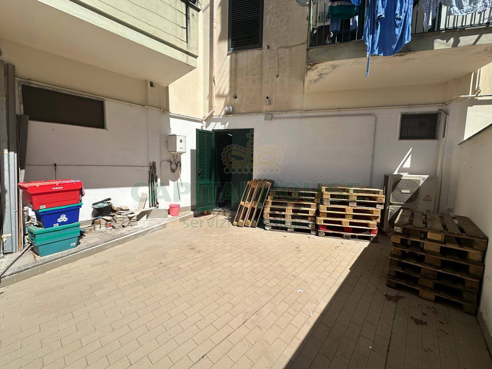 Commerciale in vendita a Poggiomarino