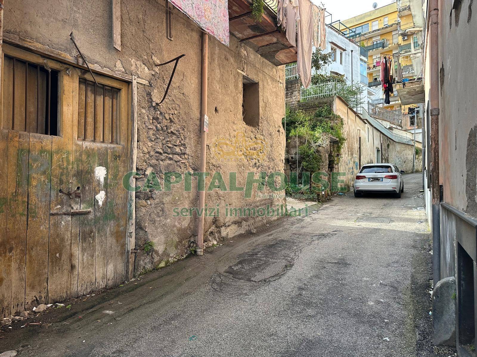 Box o garage in vendita a Ottaviano