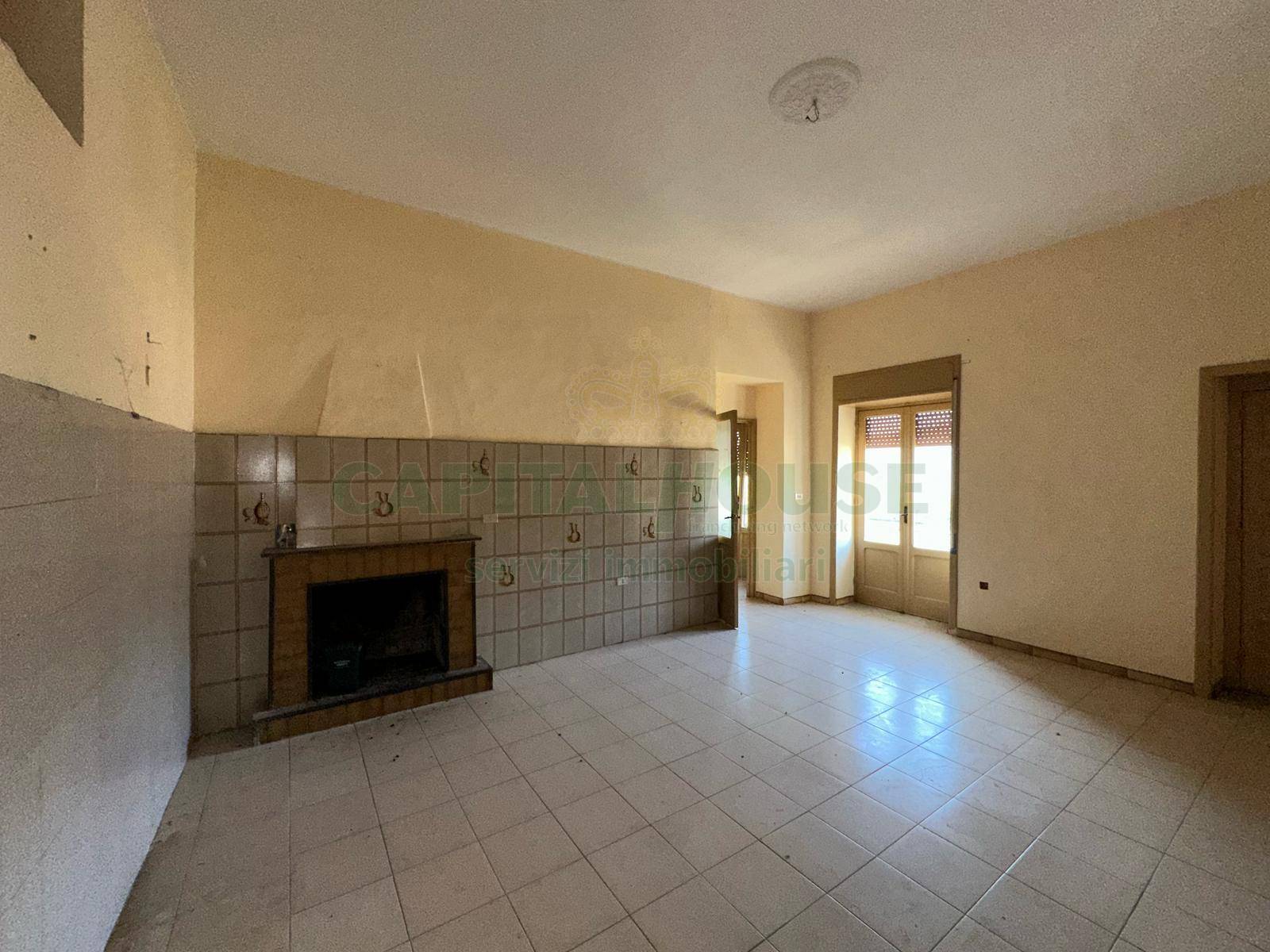 Casa Multifamiliare in vendita a Domicella, Casola